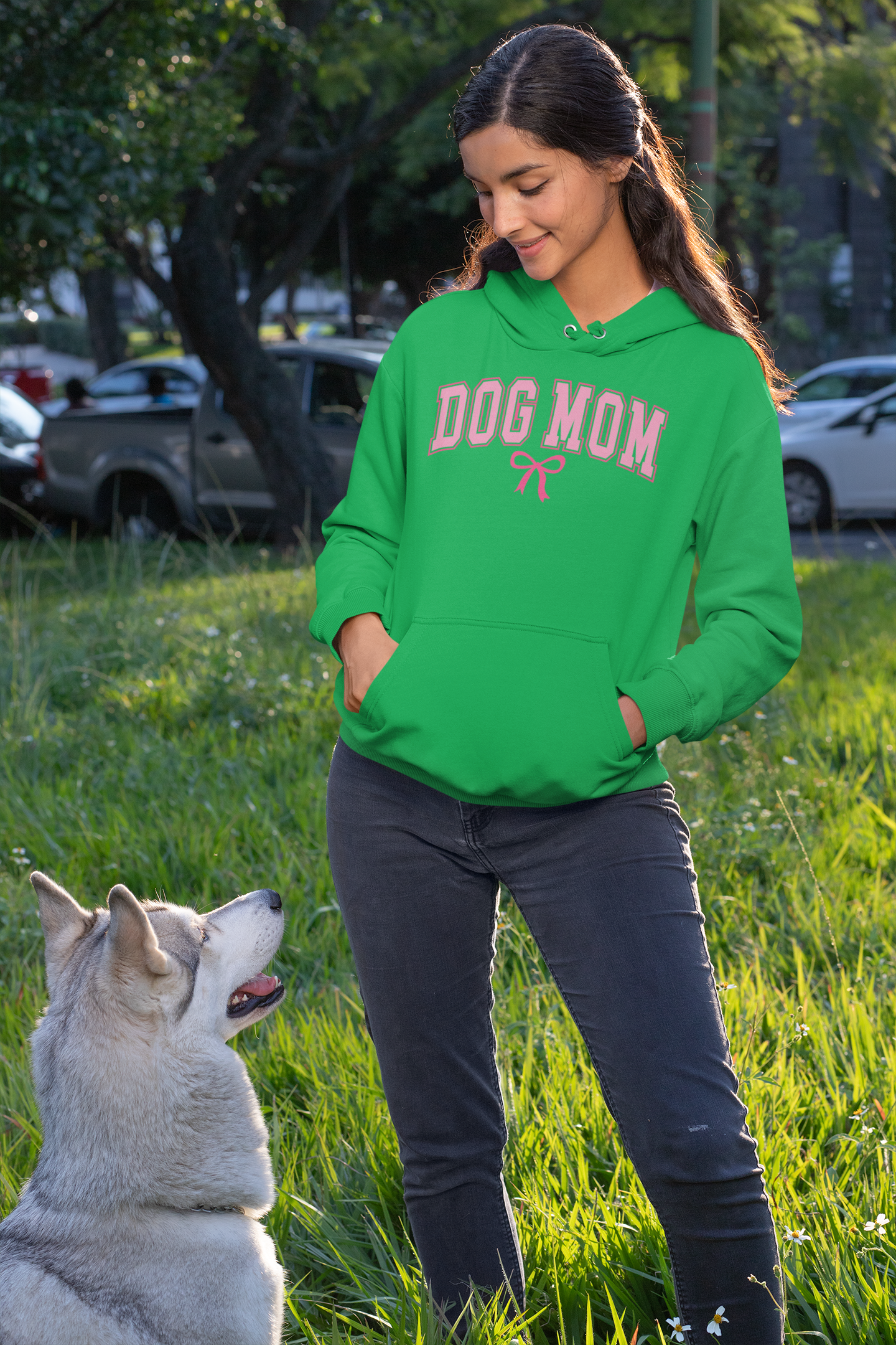 Dog Mom Hoodie – Cozy Gift for Dog Lovers, Pet Owners & Shih Tzu Moms