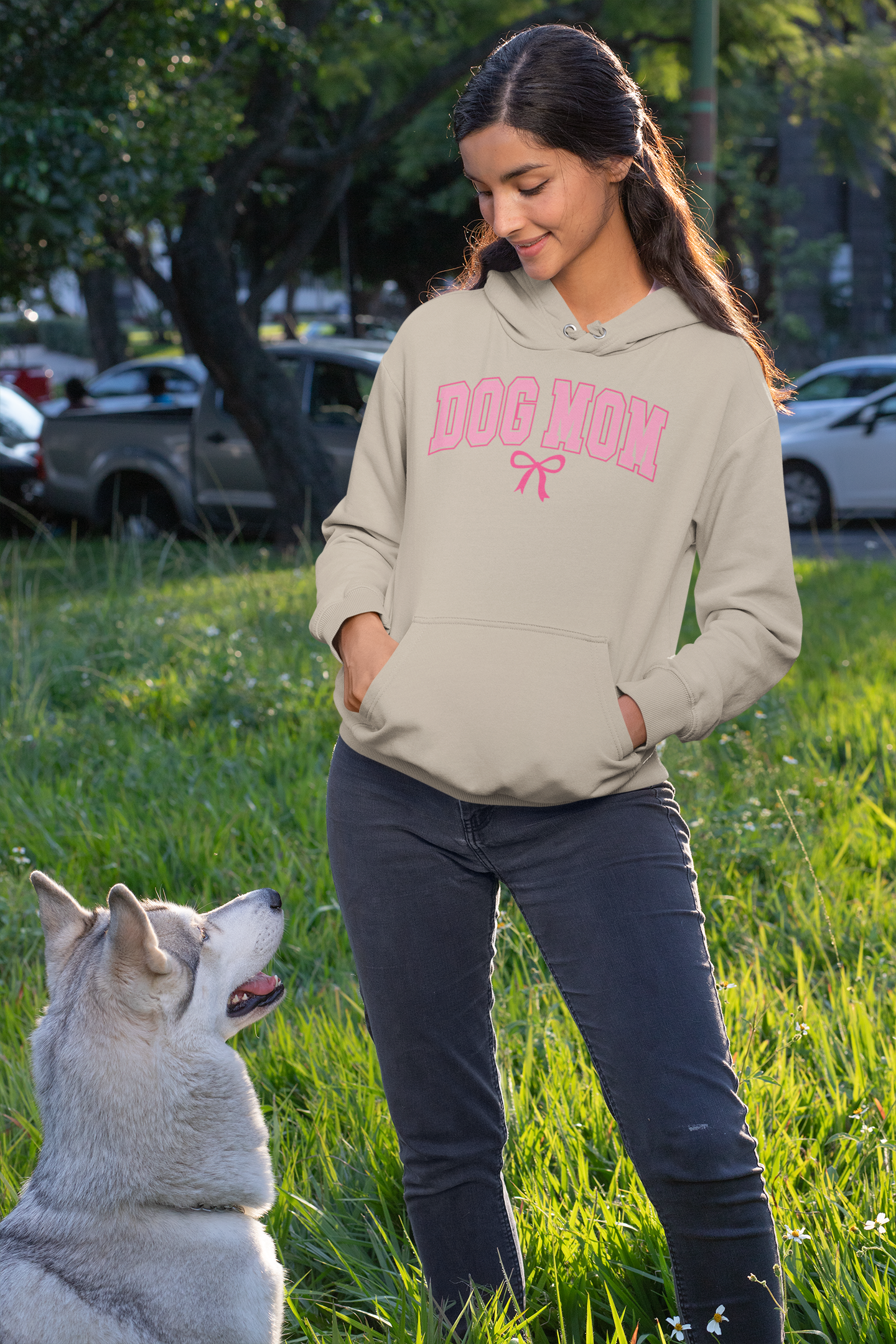 Dog Mom Hoodie – Cozy Gift for Dog Lovers, Pet Owners & Shih Tzu Moms